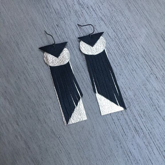 Artisan Handmade Gold and black art deco abstract fringe statement earrings - Picture 9 of 10